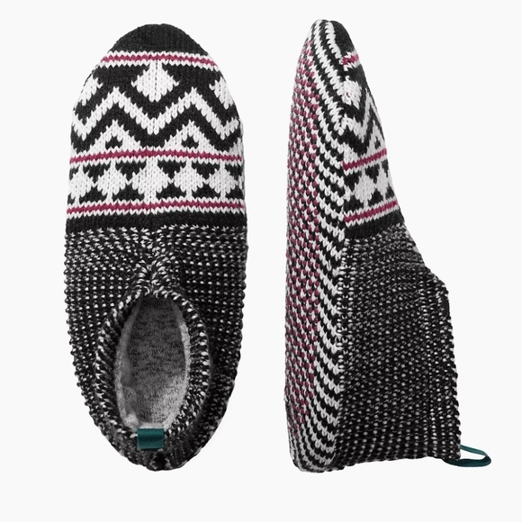 Bombas Other - Bombas Gripper Slipper NWT Sz L